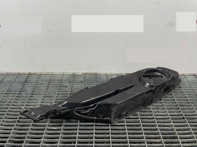 bontott BMW 3 F30-F35 Hűtőrács