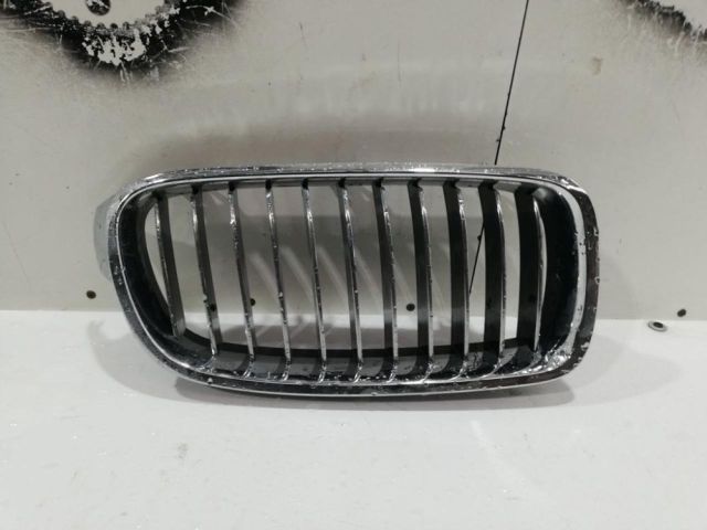 bontott BMW 3 F30-F35 Hűtőrács