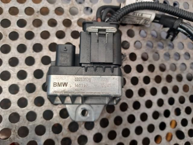 bontott BMW 3 F30-F35 Izzító Relé