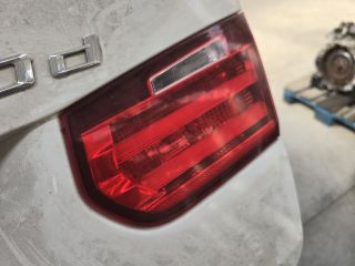 bontott BMW 3 F30-F35 Jobb Belső Hátsó Lámpa