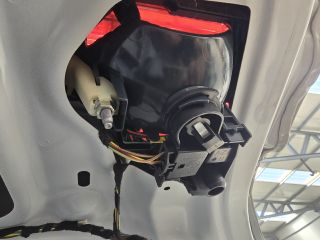 bontott BMW 3 F30-F35 Jobb Belső Hátsó Lámpa