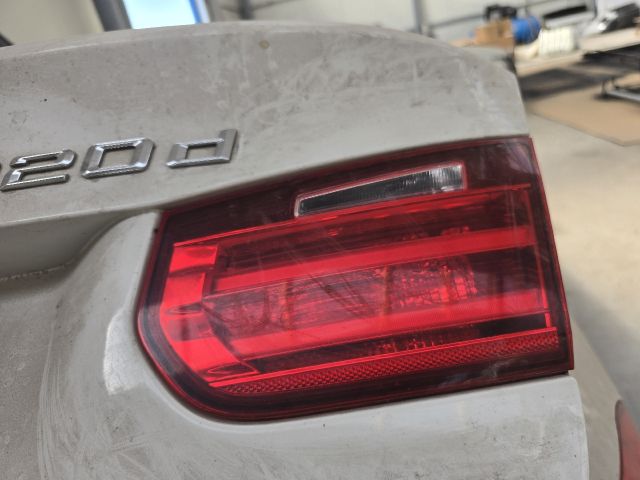 bontott BMW 3 F30-F35 Jobb Belső Hátsó Lámpa