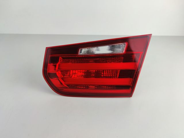 bontott BMW 3 F30-F35 Jobb Belső Hátsó Lámpa