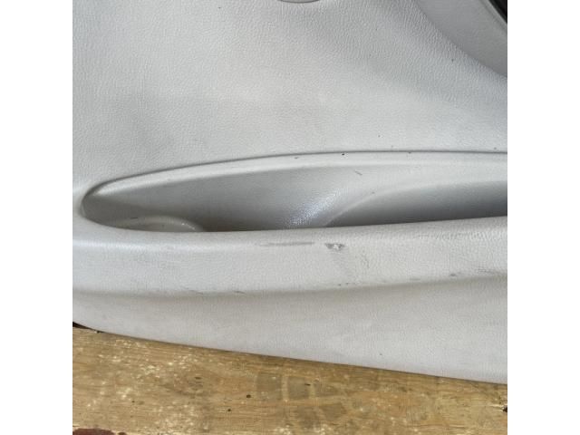 bontott BMW 3 F30-F35 Jobb első Ajtó Kárpit