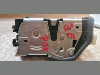 bontott BMW 3 F30-F35 Jobb első Ajtózár