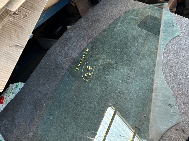 bontott BMW 3 F30-F35 Jobb első Fixüveg (Ajtóban)