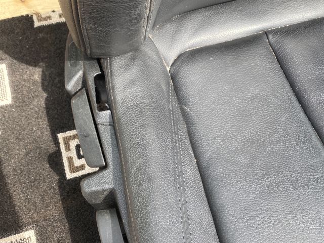 bontott BMW 3 F30-F35 Jobb első Ülés