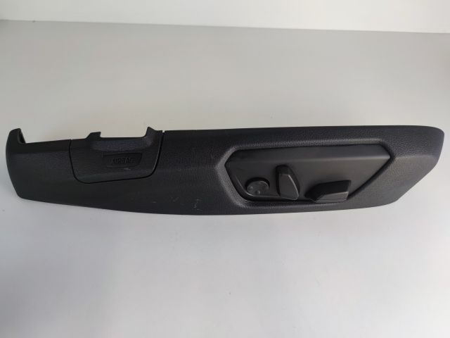 bontott BMW 3 F30-F35 Jobb első Ülésállító Kapcsoló