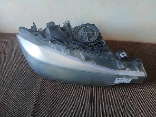 bontott BMW 3 F30-F35 Jobb Fényszóró