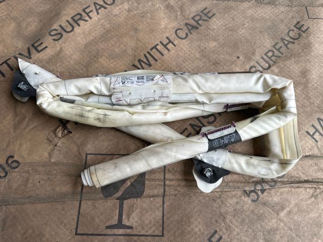 bontott BMW 3 F30-F35 Jobb Függönylégzsák és Oldallégzsák