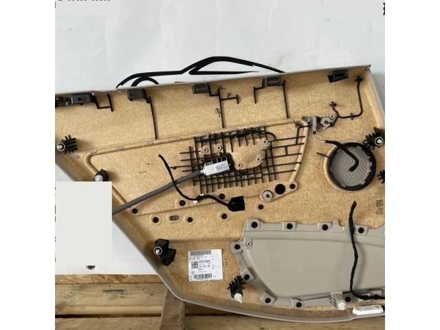 bontott BMW 3 F30-F35 Jobb hátsó Ajtó Kárpit