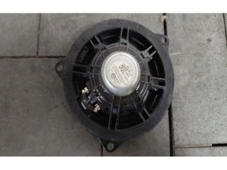 bontott BMW 3 F30-F35 Jobb hátsó Hangszóró