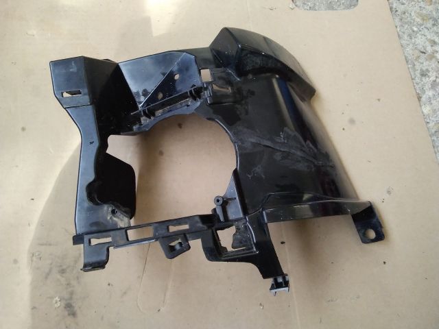 bontott BMW 3 F30-F35 Jobb Ködfényszóró Tartó