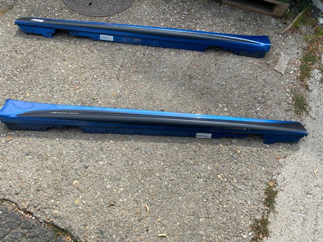 bontott BMW 3 F30-F35 Jobb Küszöb