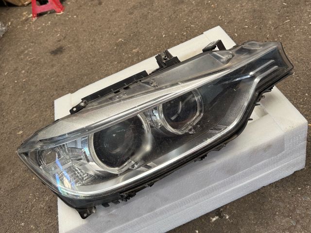 bontott BMW 3 F30-F35 Jobb Xenon Fényszóró