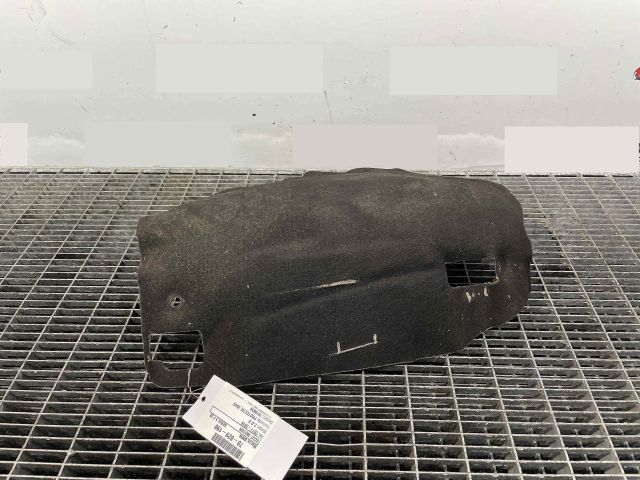 bontott BMW 3 F30-F35 Kartervédő