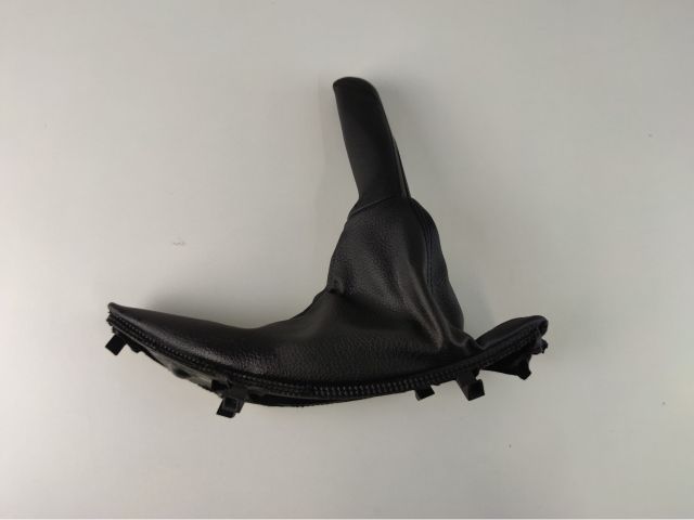 bontott BMW 3 F30-F35 Kézifék Szoknya