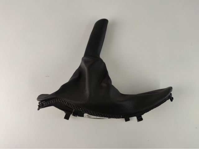 bontott BMW 3 F30-F35 Kézifék Szoknya