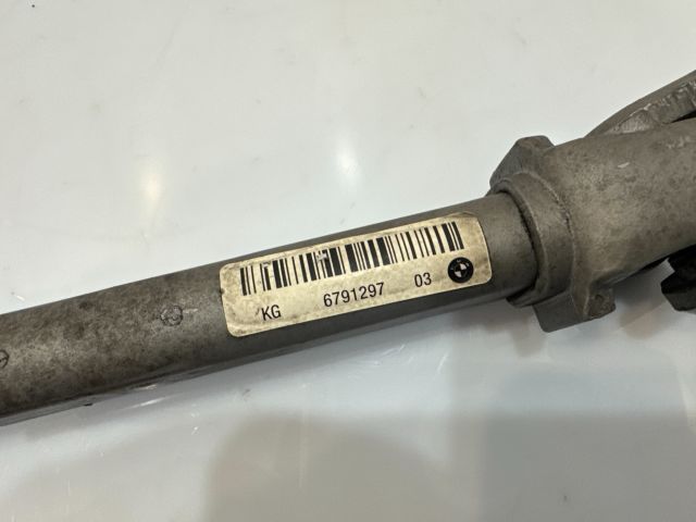 bontott BMW 3 F30-F35 Kormánykardán