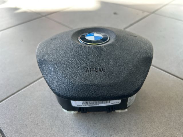 bontott BMW 3 F30-F35 Kormánylégzsák