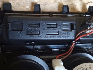 bontott BMW 3 F30-F35 Középkonzol Keret