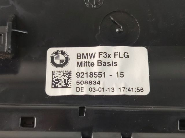bontott BMW 3 F30-F35 Középső Szellőző