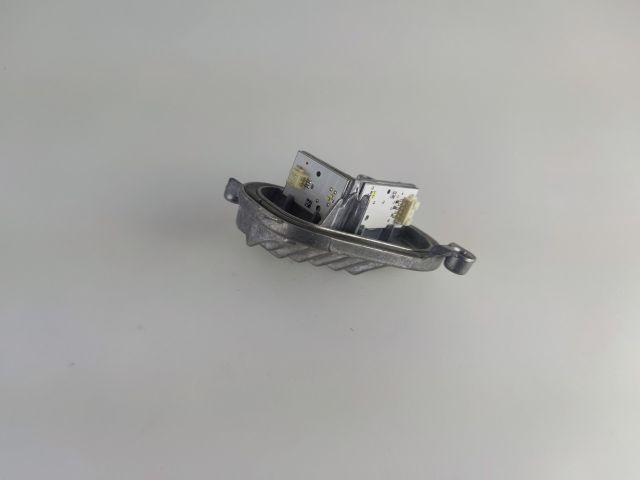 bontott BMW 3 F30-F35 Lámpa Vezérlő