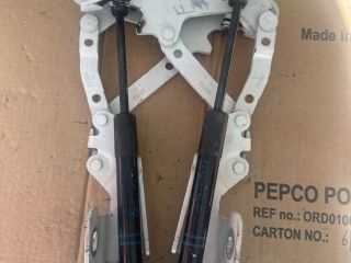 bontott BMW 3 F30-F35 Motorháztető Zsanér Pár