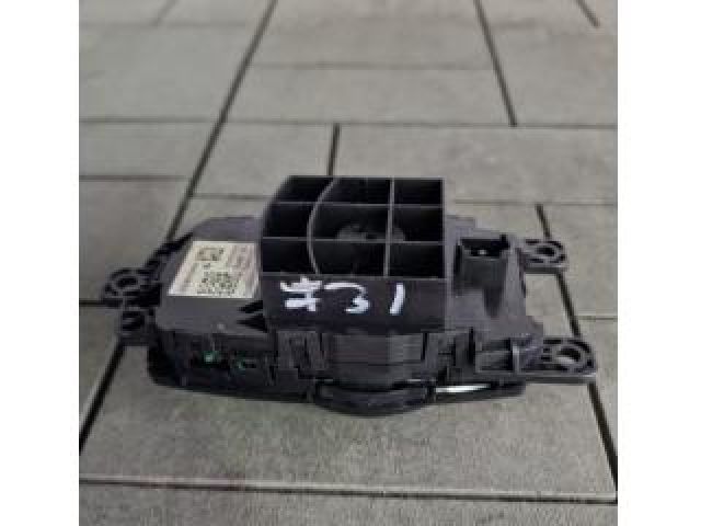 bontott BMW 3 F30-F35 Multimédia Vezérlő