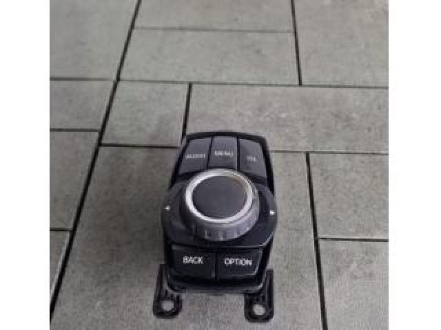 bontott BMW 3 F30-F35 Multimédia Vezérlő