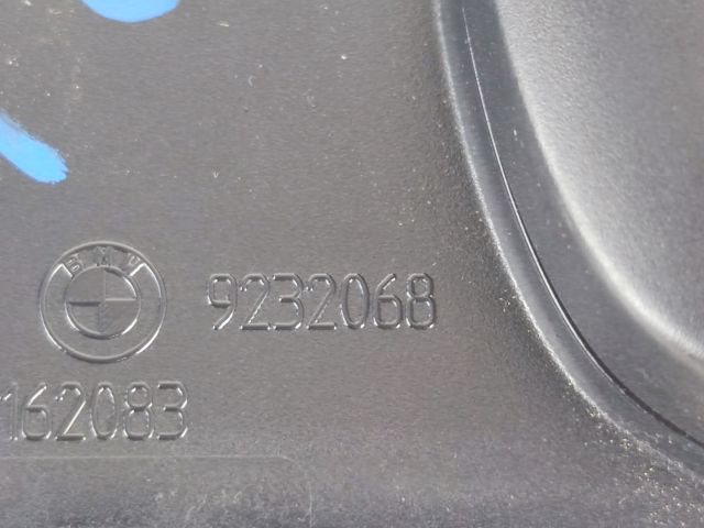 bontott BMW 3 F30-F35 Pohártartó