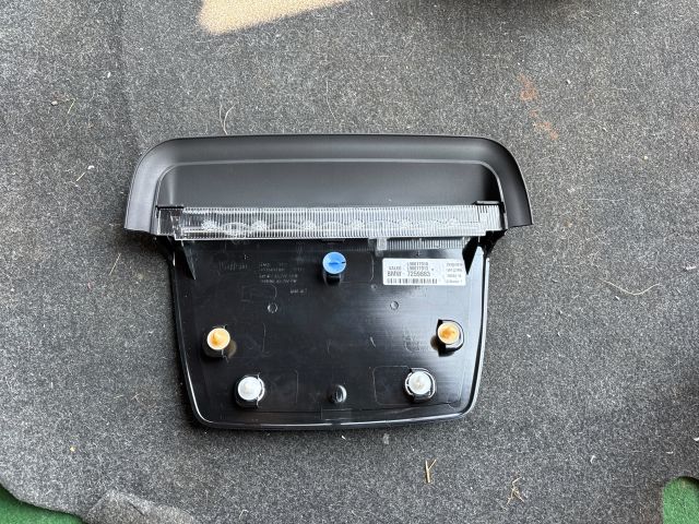 bontott BMW 3 F30-F35 Pótféklámpa