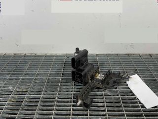 bontott BMW 3 F30-F35 Relé