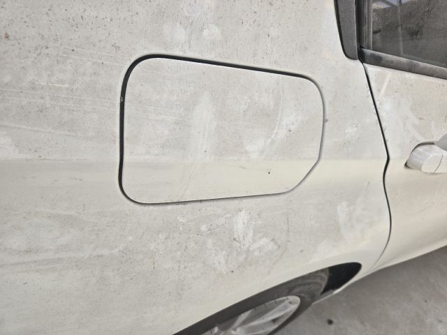 bontott BMW 3 F30-F35 Tankajtó