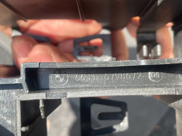 bontott BMW 3 F30-F35 Tartó Bak