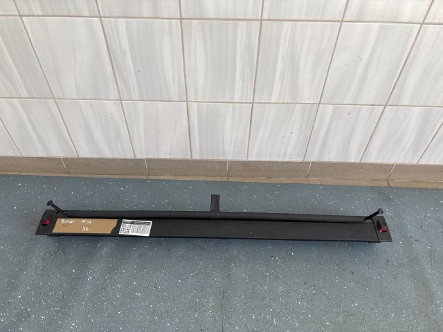 bontott BMW 3 F30-F35 Térelválasztó