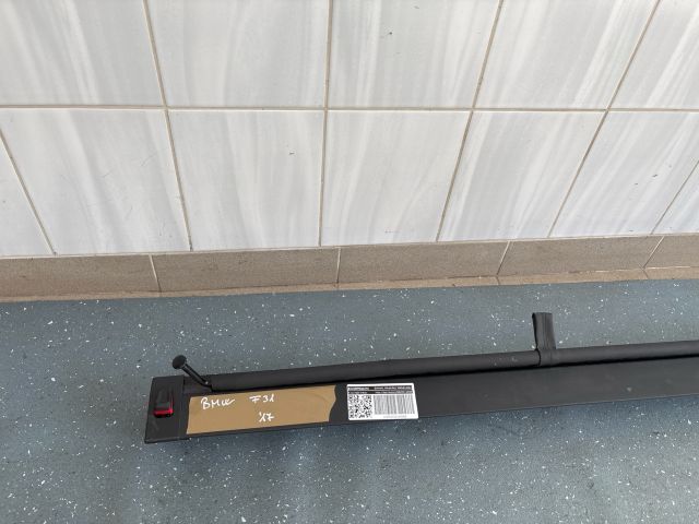 bontott BMW 3 F30-F35 Térelválasztó