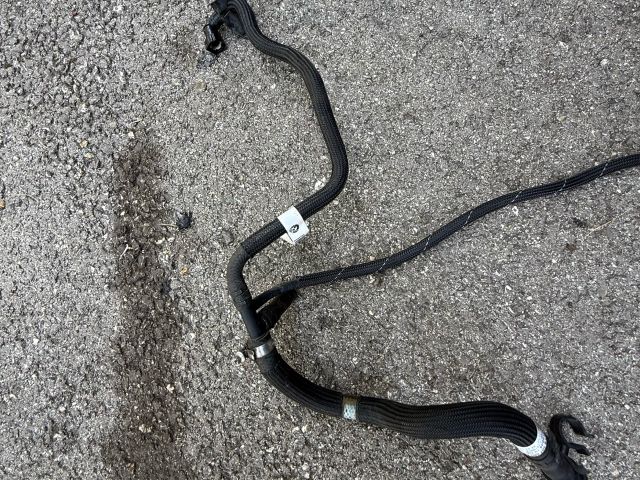 bontott BMW 3 F30-F35 Üzemanyagcső