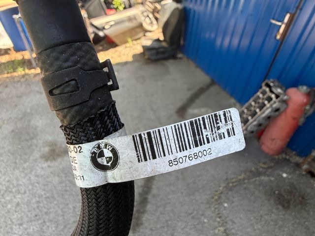 bontott BMW 3 F30-F35 Üzemanyagcső