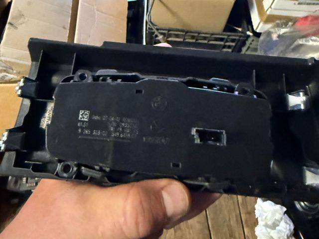 bontott BMW 3 F30-F35 Világítás Kapcsoló