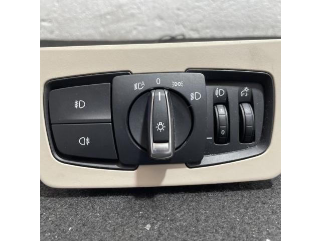 bontott BMW 3 F30-F35 Világítás Kapcsoló