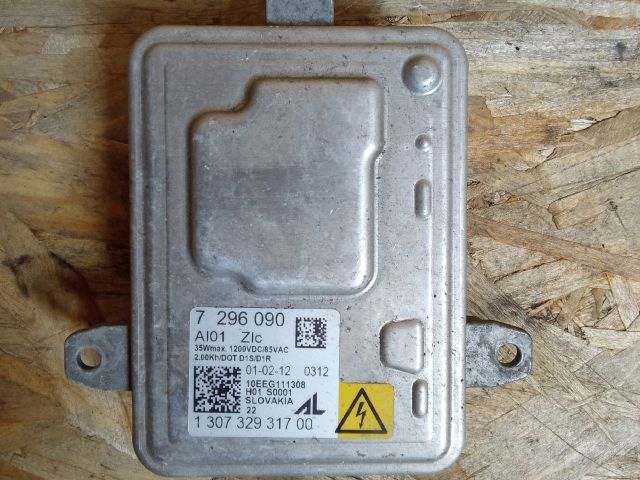 bontott BMW 3 F30-F35 Xenon Trafó