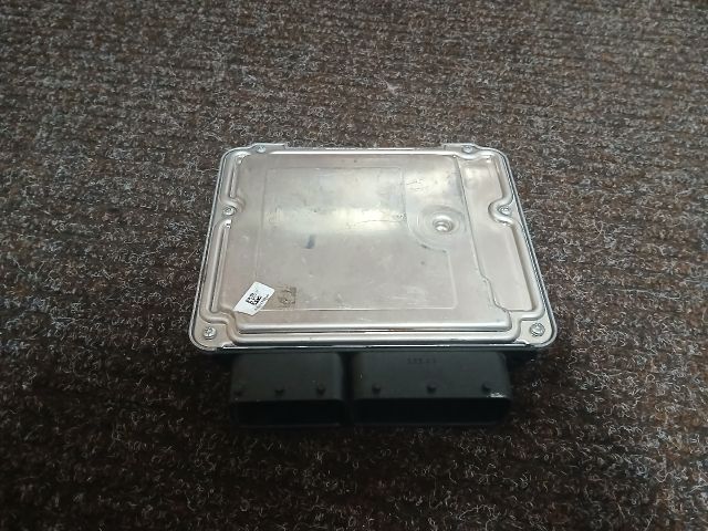 bontott BMW 3 F31 Motorvezérlő