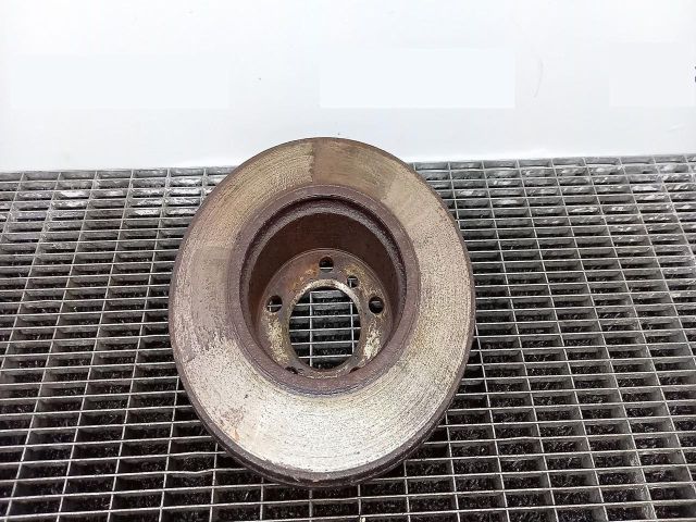 bontott BMW 3 F31 Első Féktárcsa