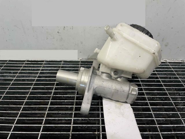 bontott BMW 3 F31 Főfékhenger