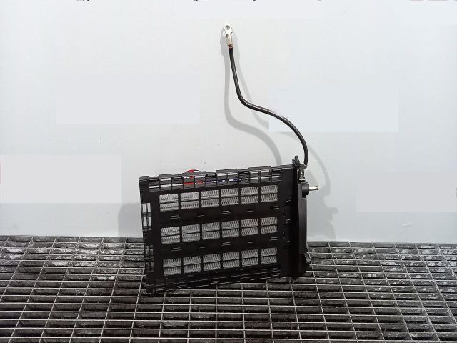 bontott BMW 3 F31 Fűtőradiátor