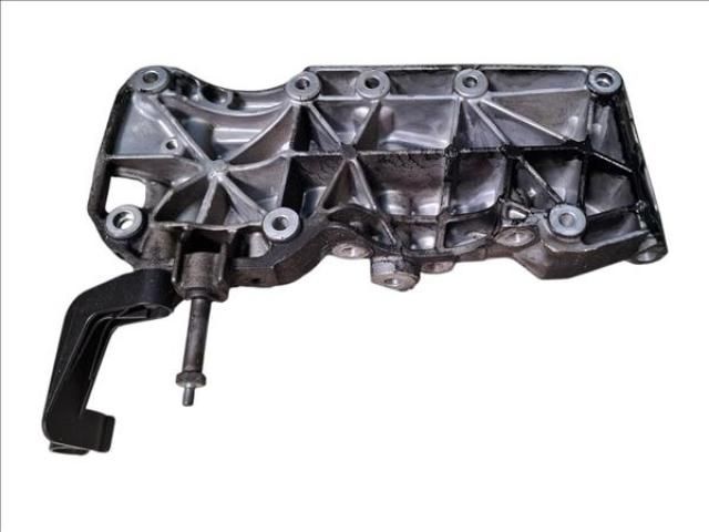 bontott BMW 3 F31 Generátor Tartó Bak