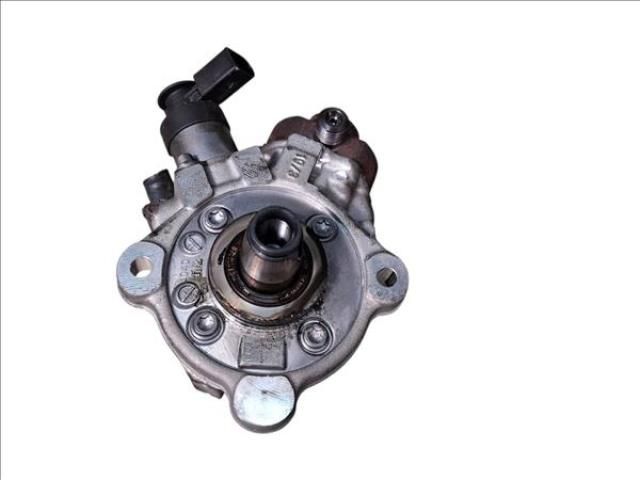 bontott BMW 3 F31 Nagynyomású Szivattyú