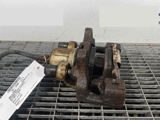 bontott BMW 3 F31 Bal hátsó Féknyereg Munkahengerrel