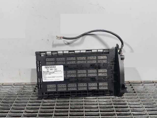 bontott BMW 3 F31 Fűtőradiátor